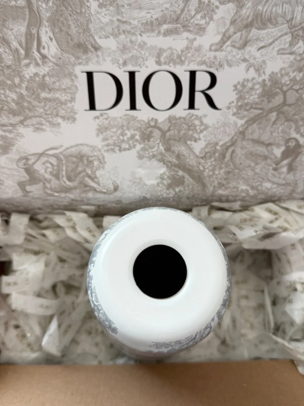 New Dior “Toile De Jouy” tumbler - Picture 6 of 8